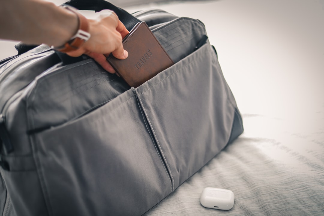Hard Shell vs Soft Shell Luggage: Pros & Cons